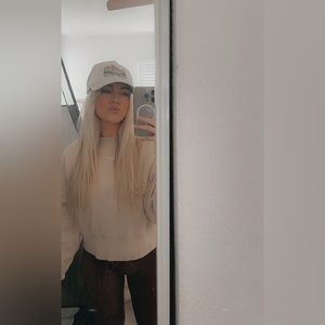 Meet your Posher, Taylor